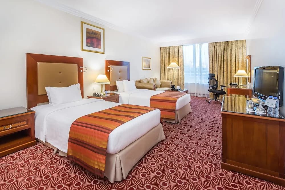 Sunday Hotel Holiday International Dubai 5
