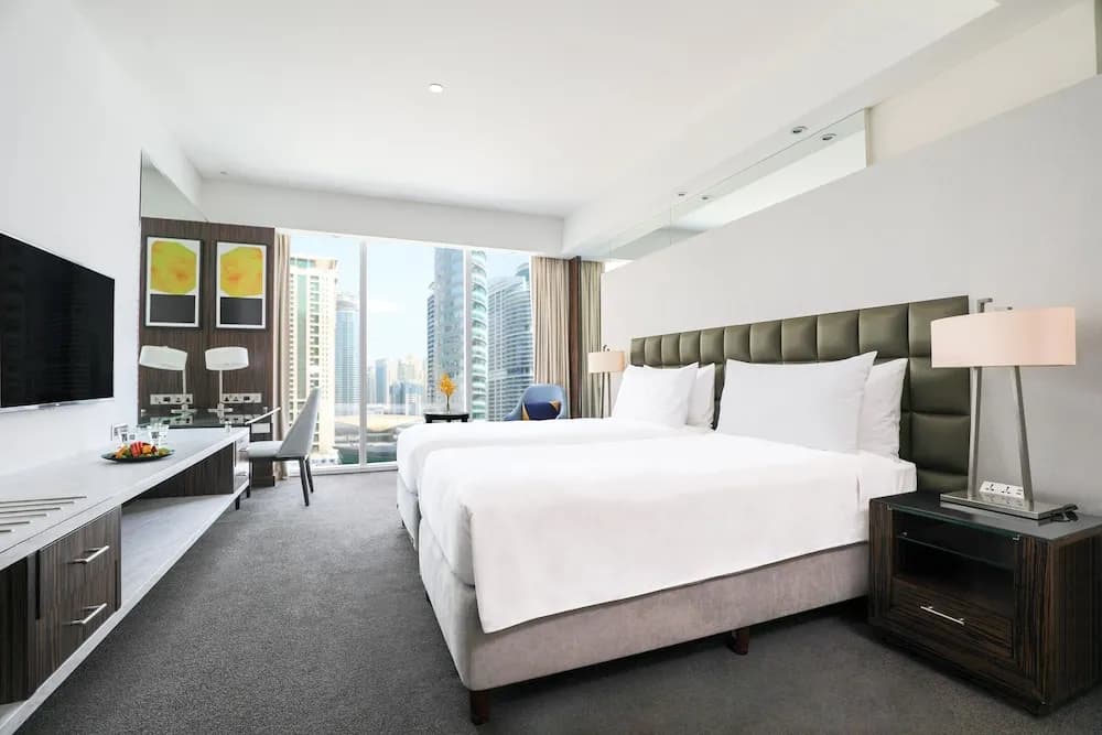 voco Bonnington Dubai 4