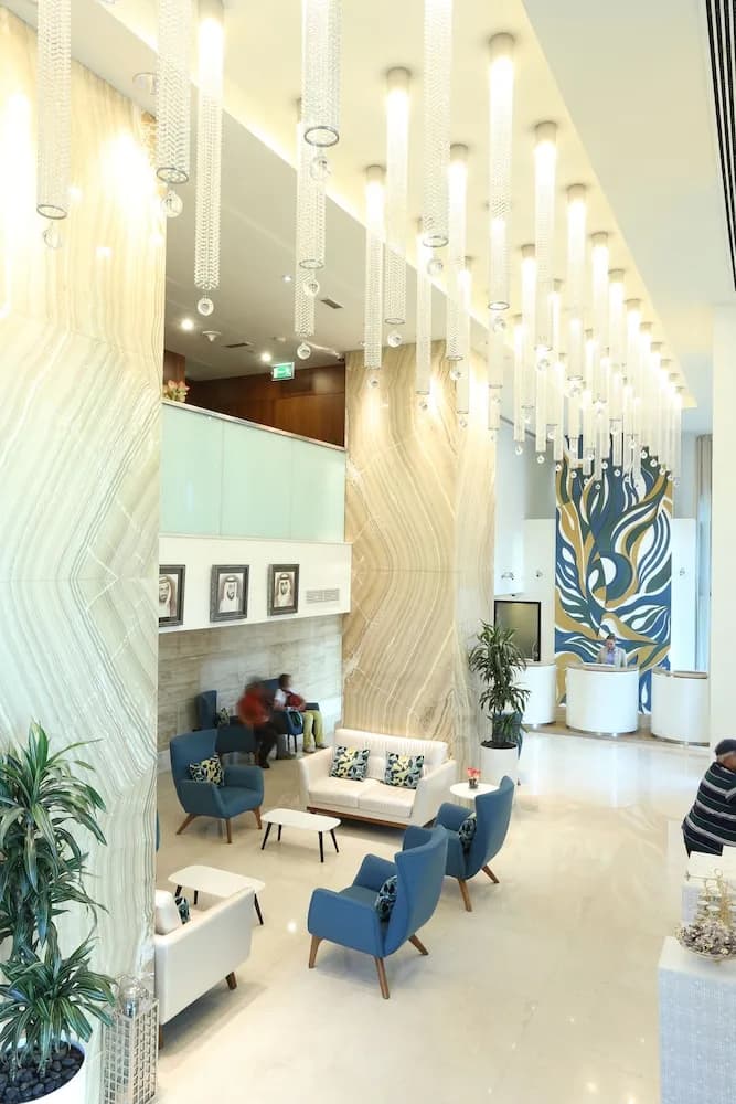 Ramada by Wyndham Downtown Dubai 3