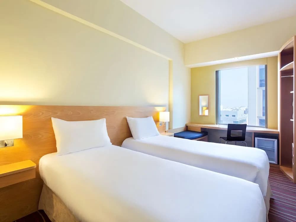 ibis Dubai Al Rigga Hotel 5