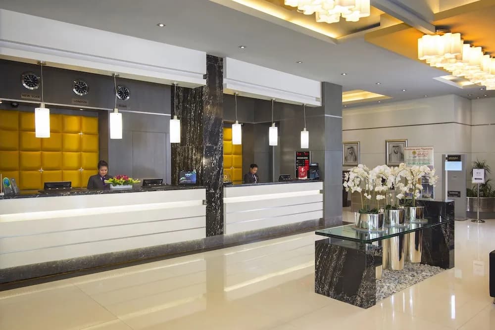 TIME Grand Plaza Hotel 4