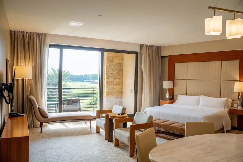 VOGO Abu Dhabi Golf Resort & Spa 2