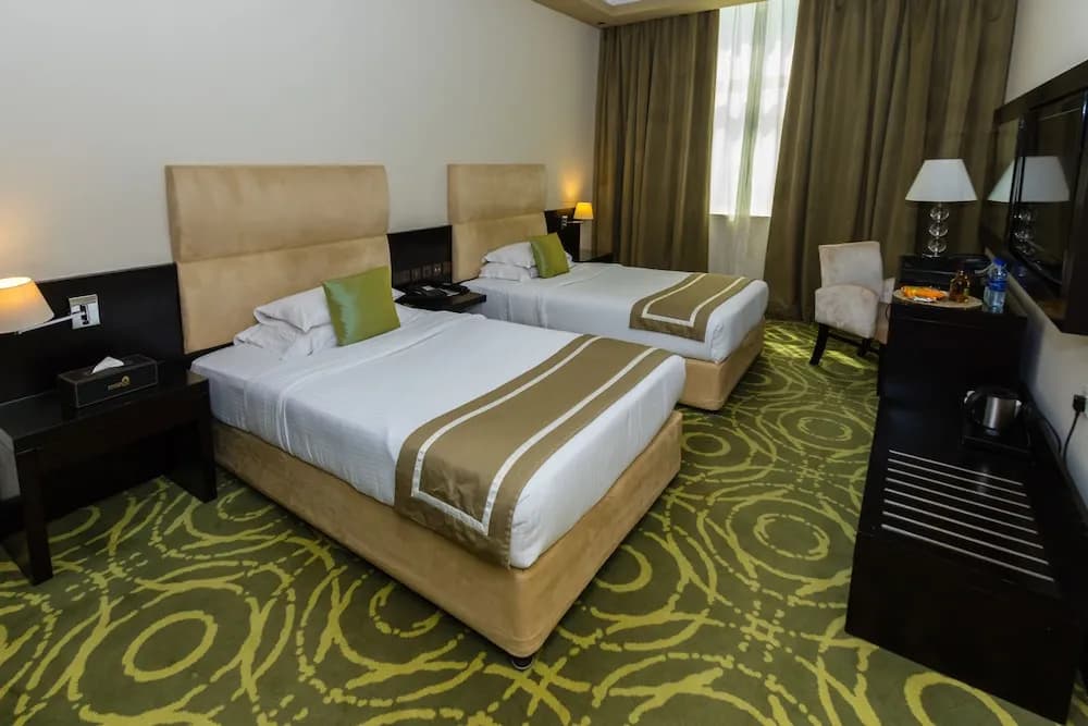 Sunday Mangrove Corniche Hotel, Ras Al Khaimah 5