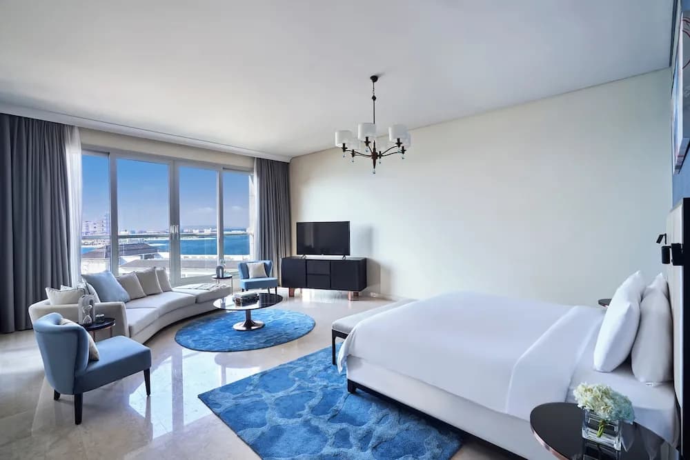 Rixos The Palm Hotel & Suites 4