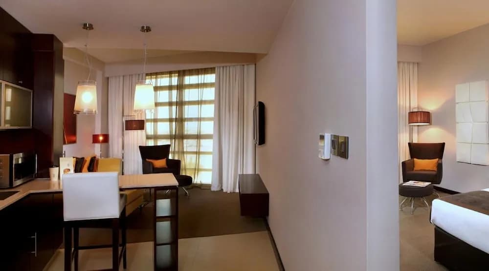 Centro Sharjah 5
