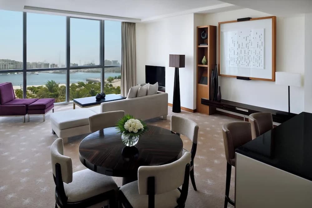 InterContinental Residence Suites Dubai Festival City 4