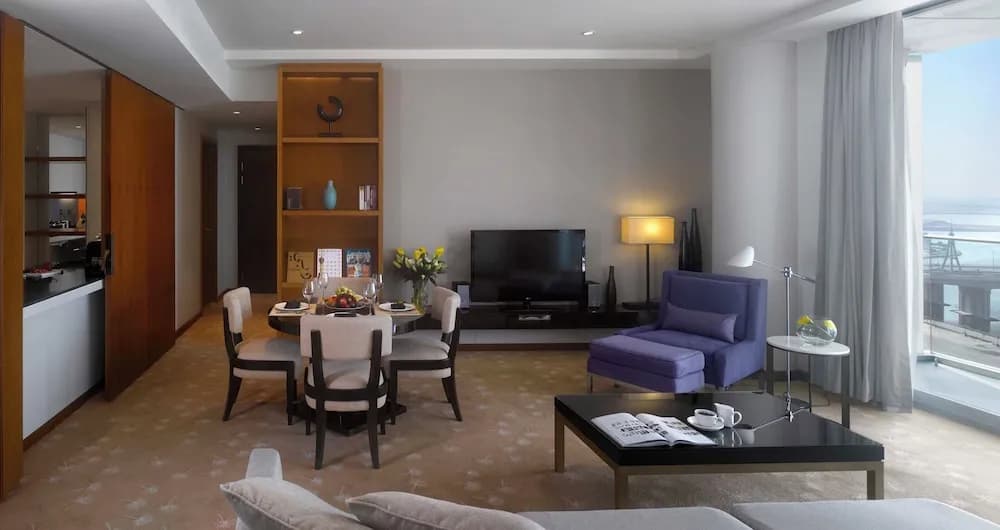 InterContinental Residence Suites Dubai Festival City 3