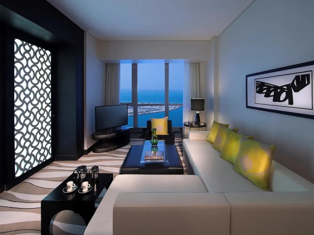Sofitel Abu Dhabi Corniche 4