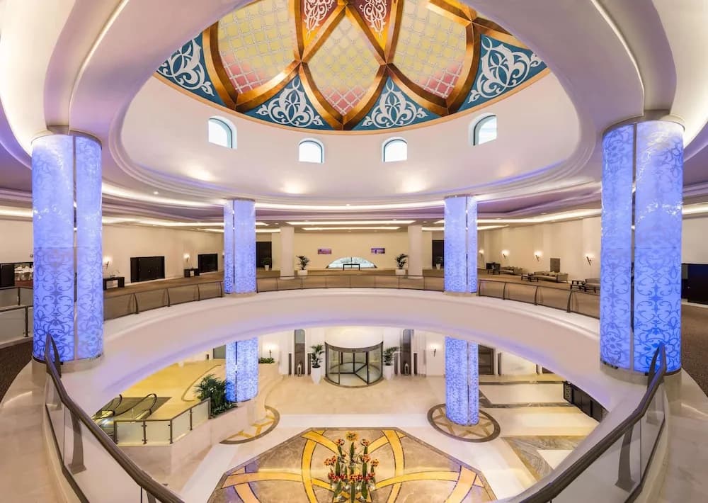 Bahi Ajman Palace Hotel 2