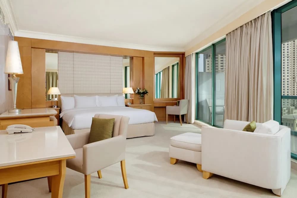 Hilton Dubai Jumeirah 5