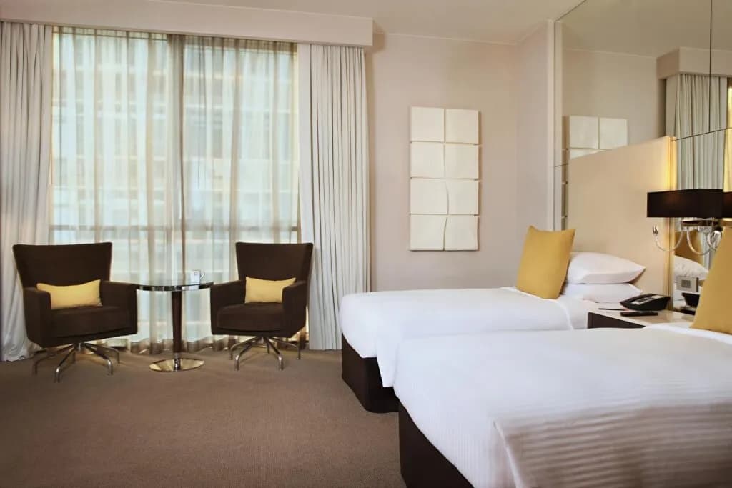 Paragon Hotel 3