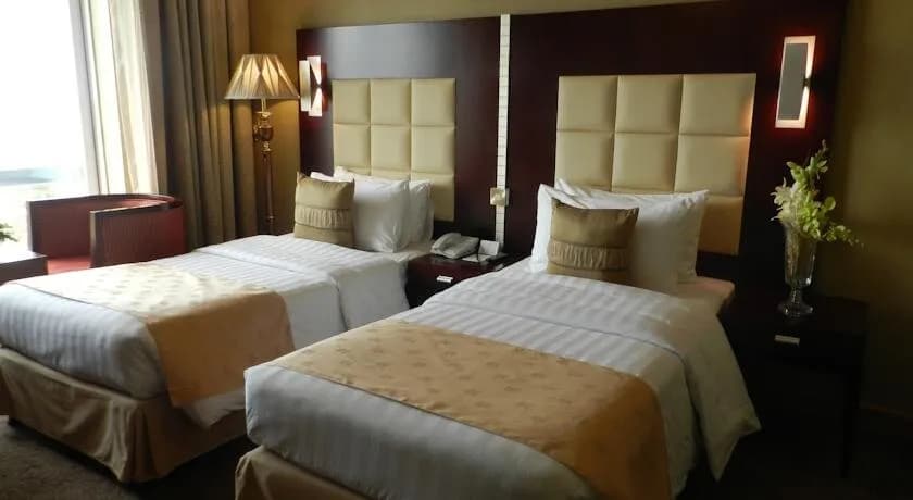 Sun & Sands Sea View Hotel 3