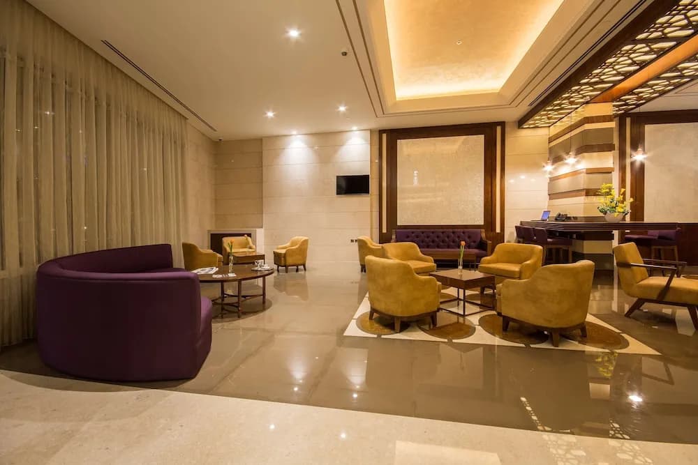 Golden Tulip Media Hotel 3