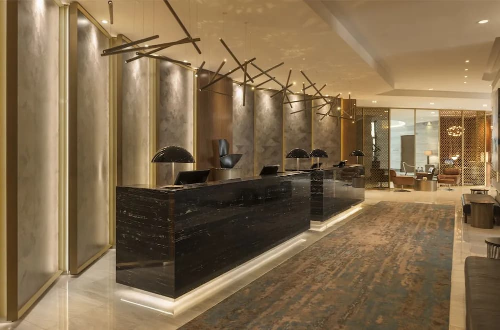 Sheraton Mall of the Emirates Hotel, Dubai 5
