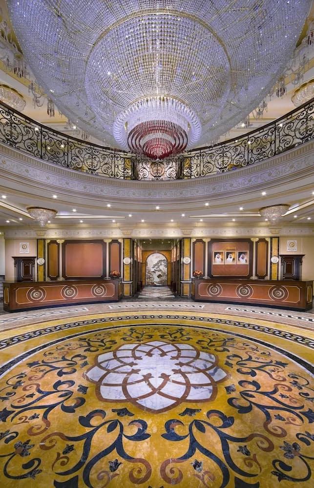 Royal Rose Abu Dhabi, a Curio Collection by Hilton Affiliated Hotel 3
