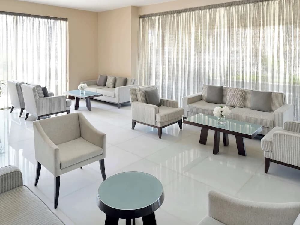 Mövenpick Hotel Apartments Al Mamzar Dubai 3