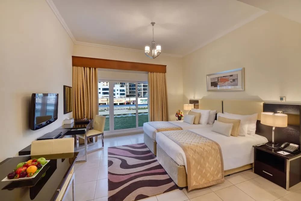 Pearl Marina Hotel Apartments 4