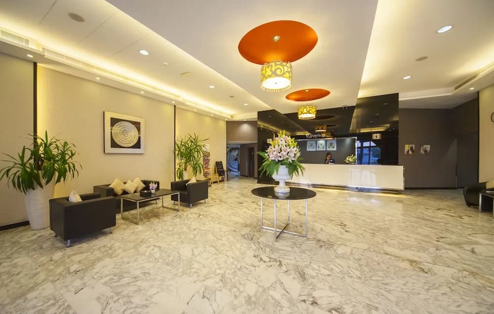 Pearl Hotel 2