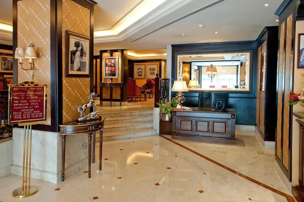 Ascot Hotel 3