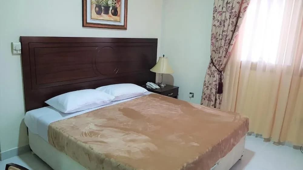 Ivory Hotel Apartment 4