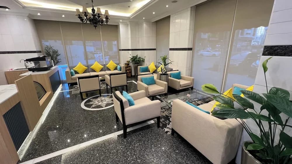 Uptown Hotel Apartments Abu Dhabi 4