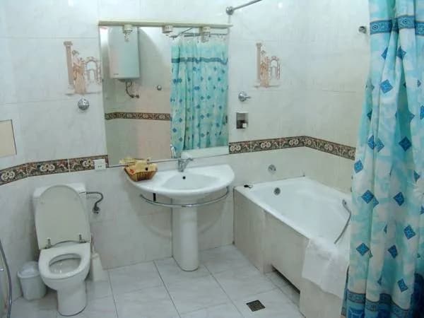 Baku Palace Hotel & Hostel 4