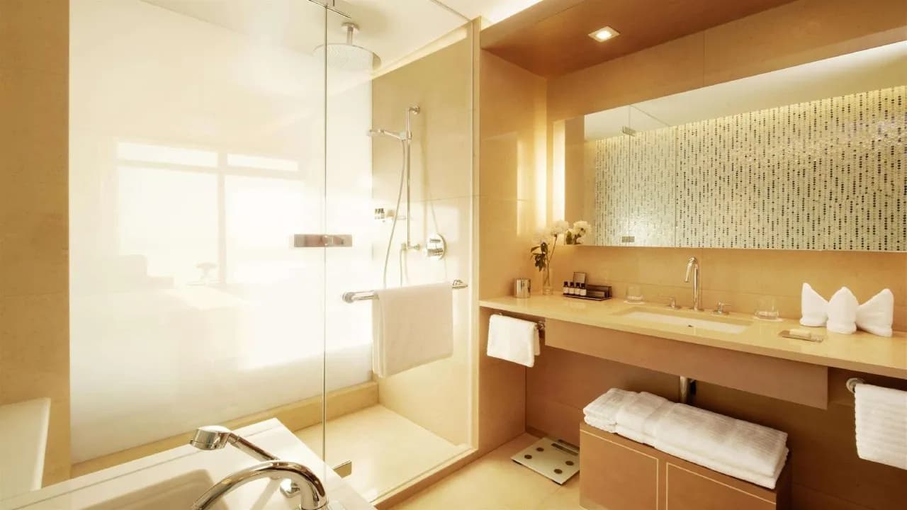 Fairmont Baku - Flame Towers 2