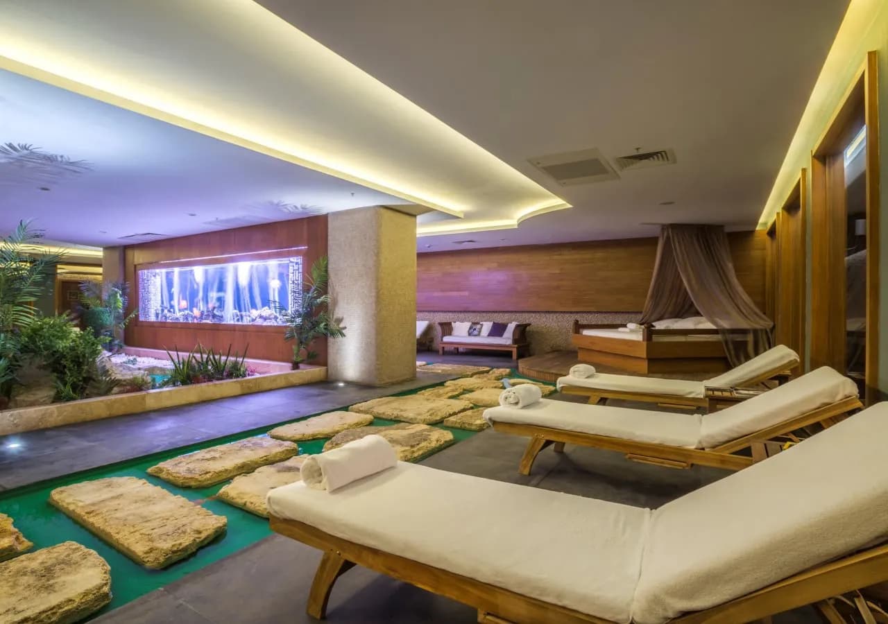 Badamdar Hotel and Residences 3