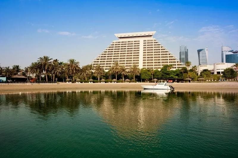 Sheraton Grand Doha Resort & Convention Hotel