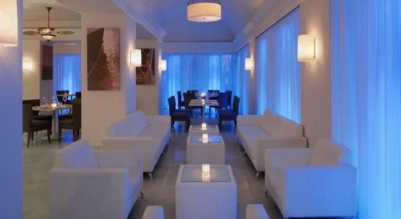 Grand Hyatt Doha Hotel & Villas