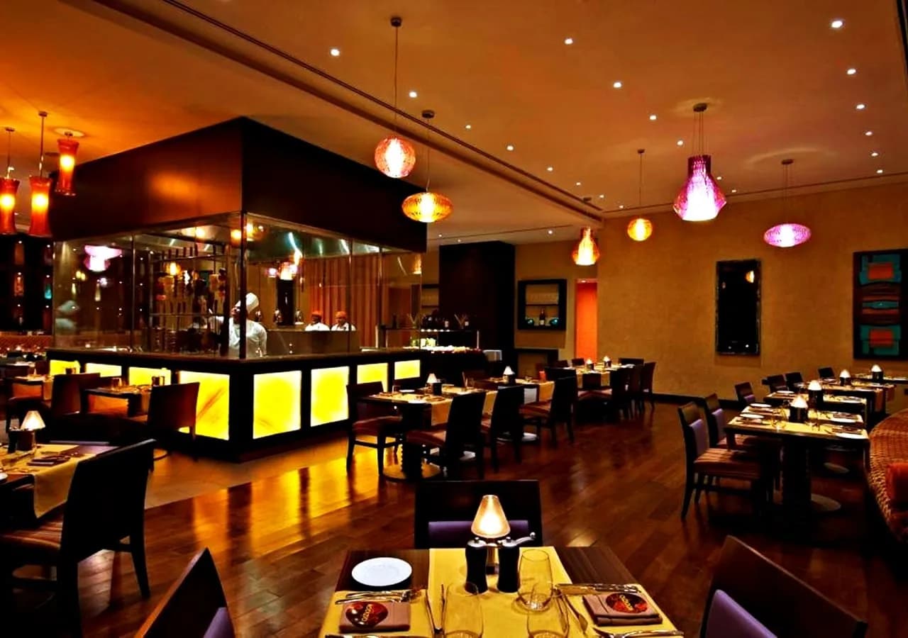 Crowne Plaza Doha The Business Park 5