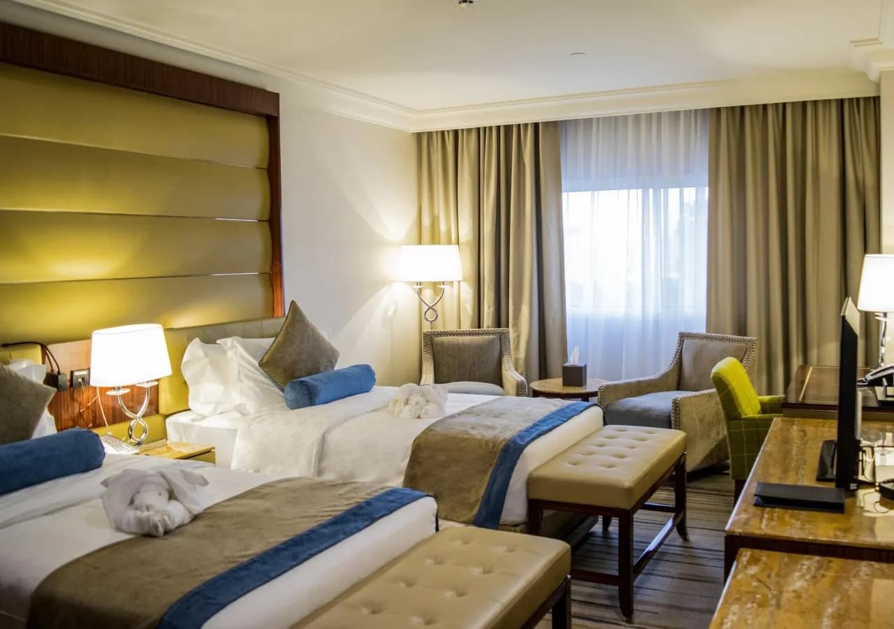 Ivory Inn Hotel 2