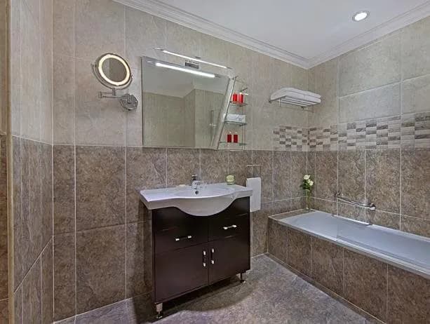 Ezdan Hotels 5