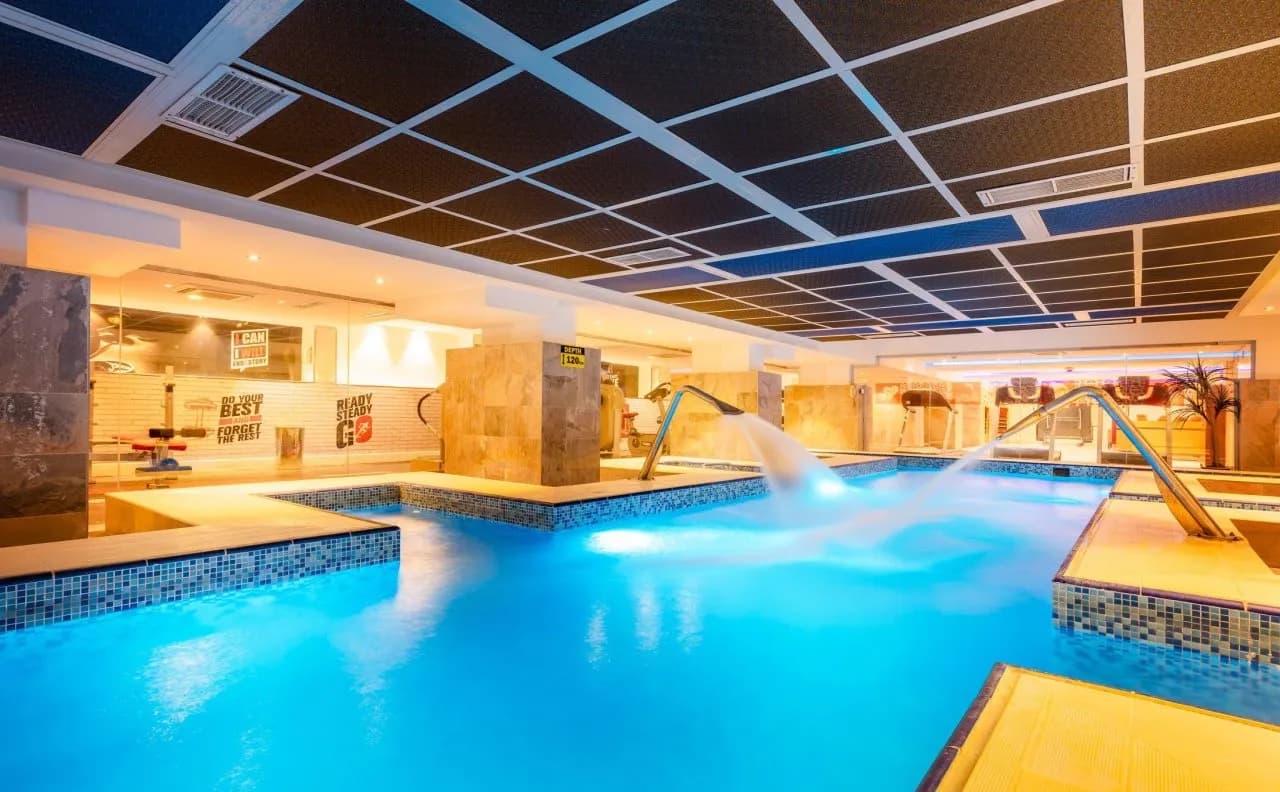 Holiday Inn Riyadh - Al Qasr 4