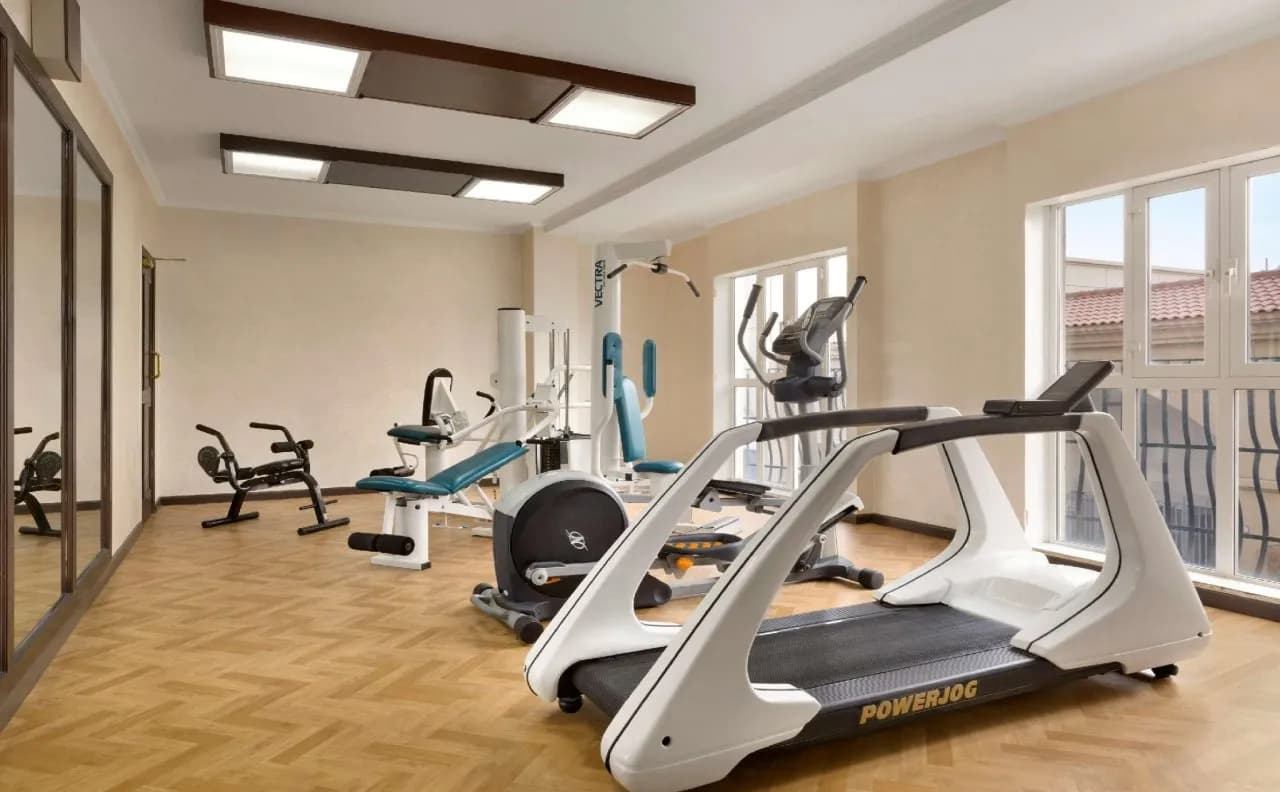 Hawthorn Suites by Wyndham Al Khobar 4
