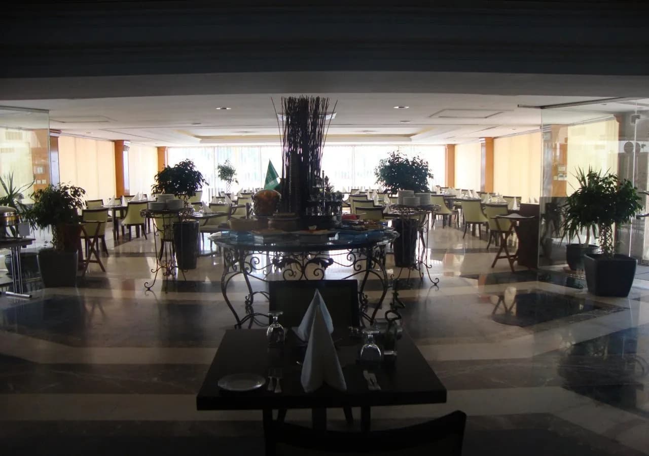 Mena Holiday Beach Resort Half Moon Bay 4