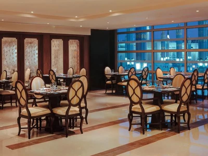 Anwar Al Madinah Mövenpick Hotel 4