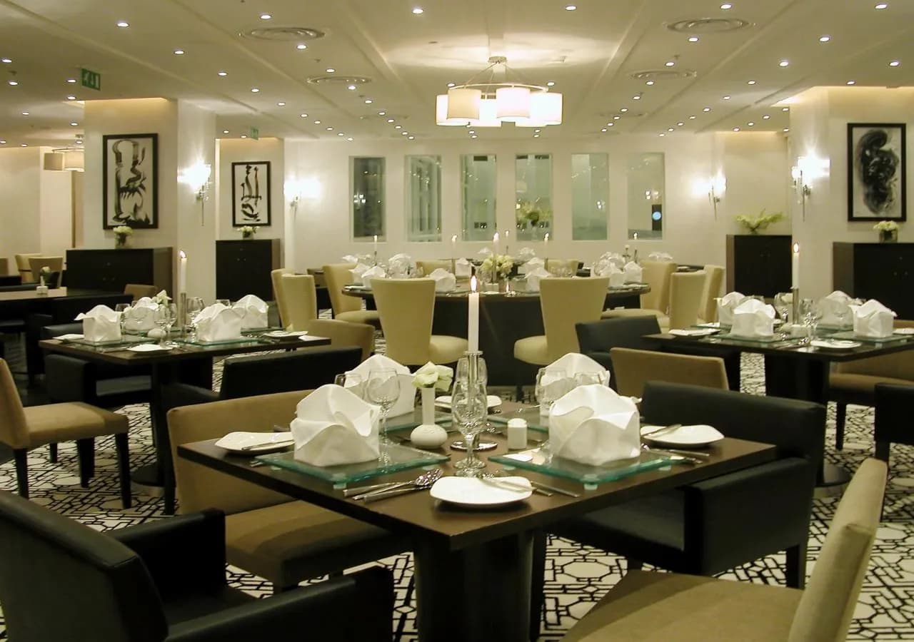 Novotel Riyadh Al Anoud 4