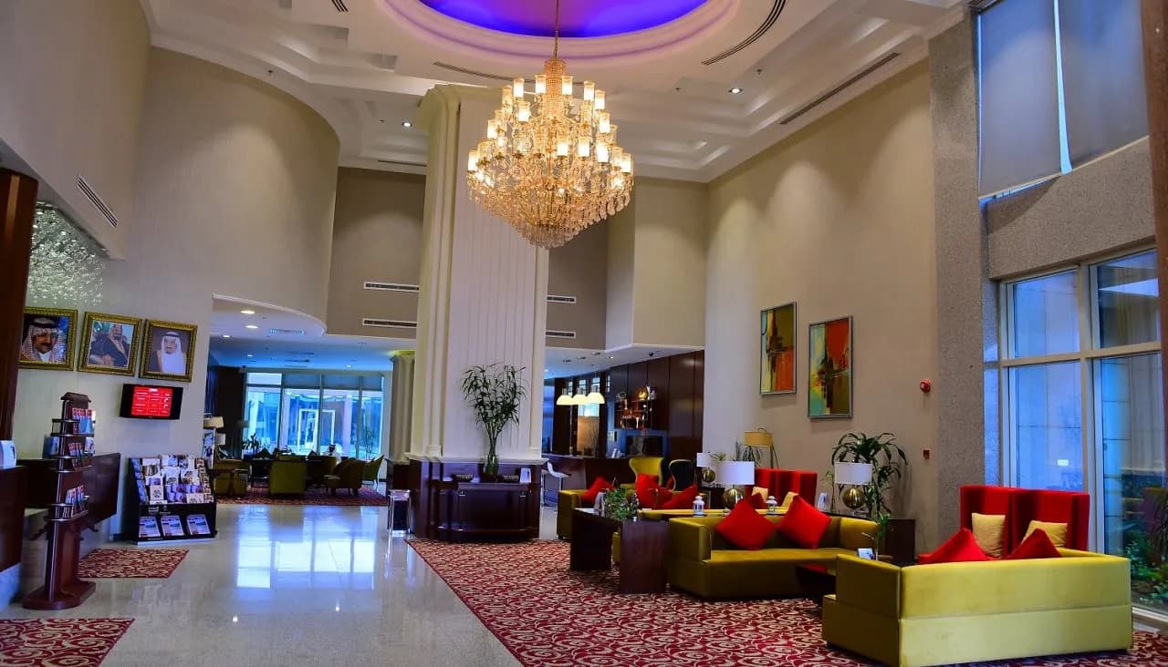 Ramada by Wyndham Al Qassim 4