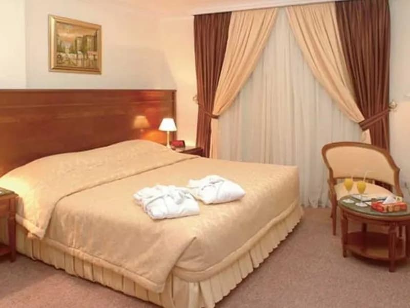 Royal Casablanca 4