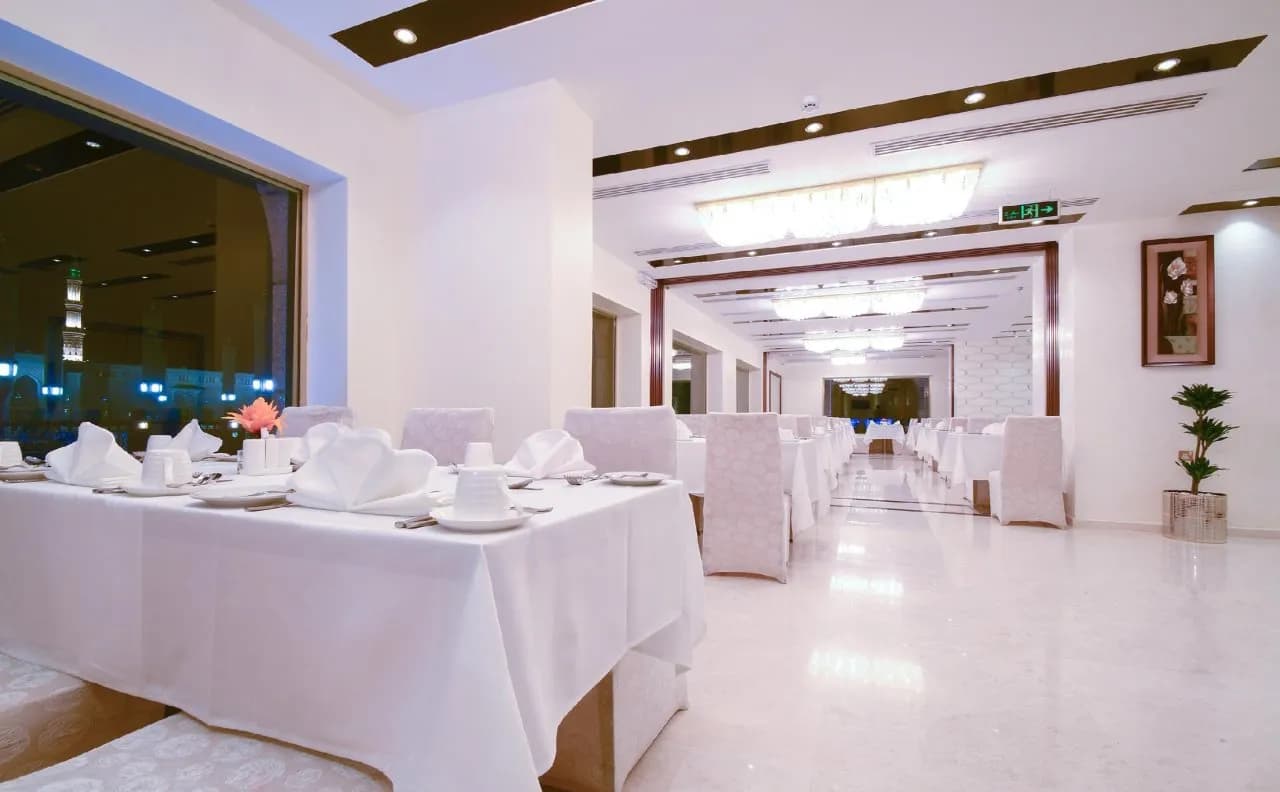 Golden Tulip Al Zahabi 3