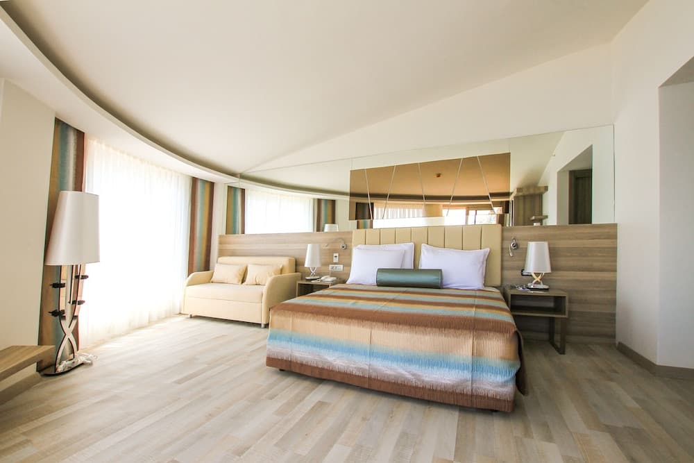 Turunç Premium Otel 5