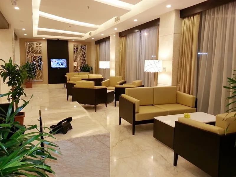Harbour Suites Hotel
