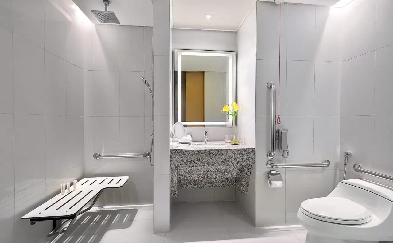 Le Meridien City Centre Bahrain 2