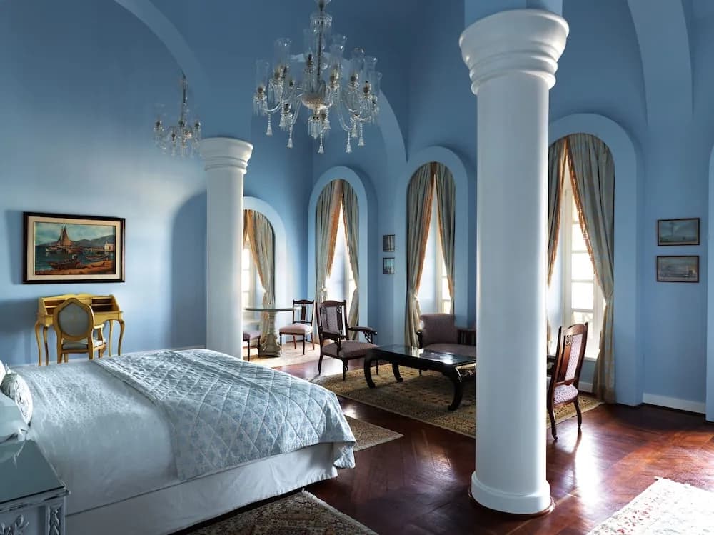 La Maison Bleue 3