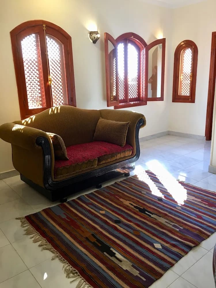 New Memnon Hotel 5