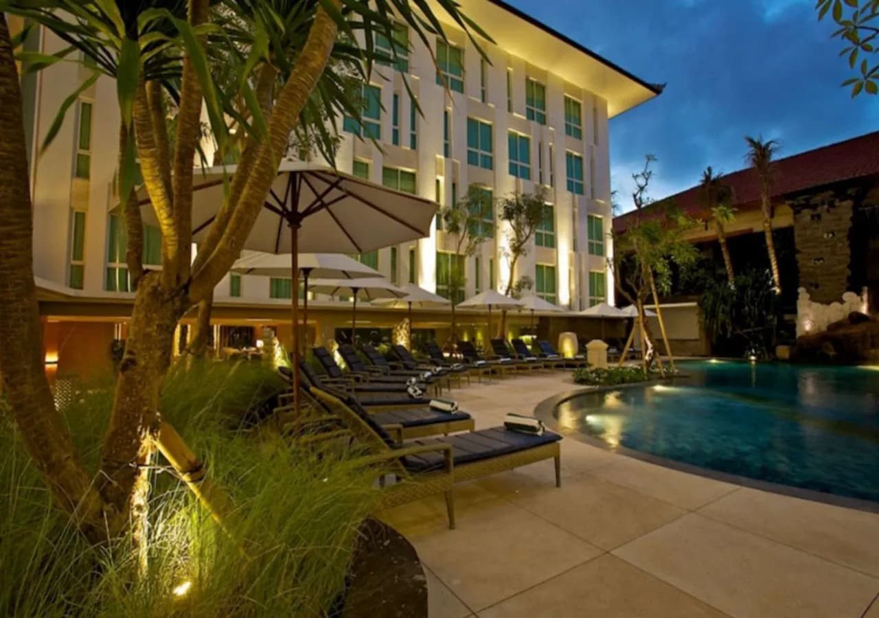 Bintang Kuta Hotel 4