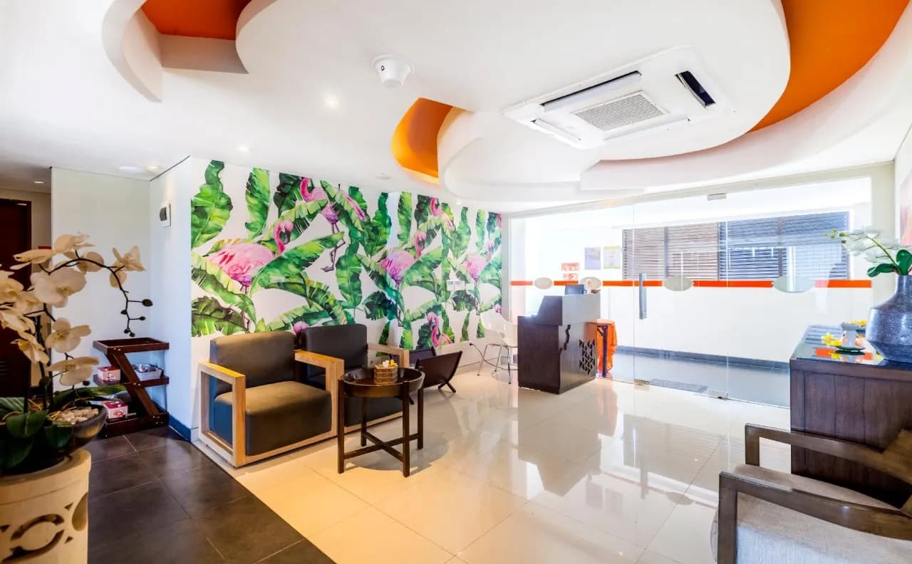 Harris Seminyak 5