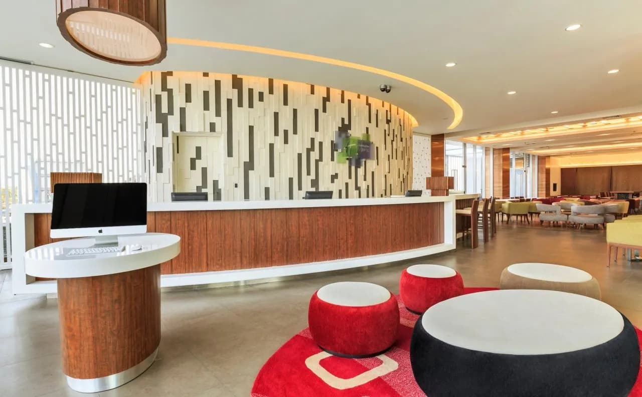 Holiday Inn Express Semarang Simpang Lim 3