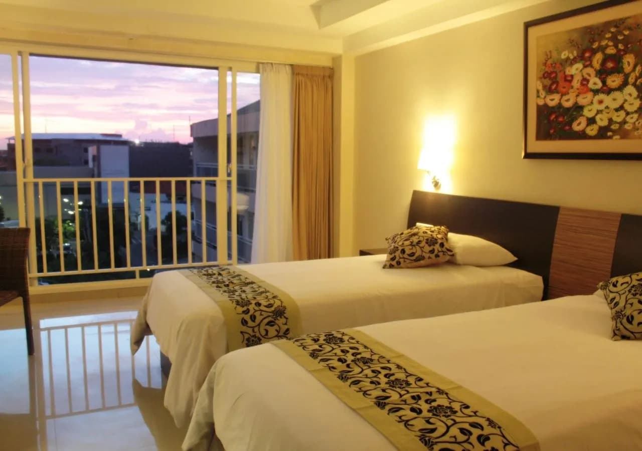 Losari Hotel Sunset 4